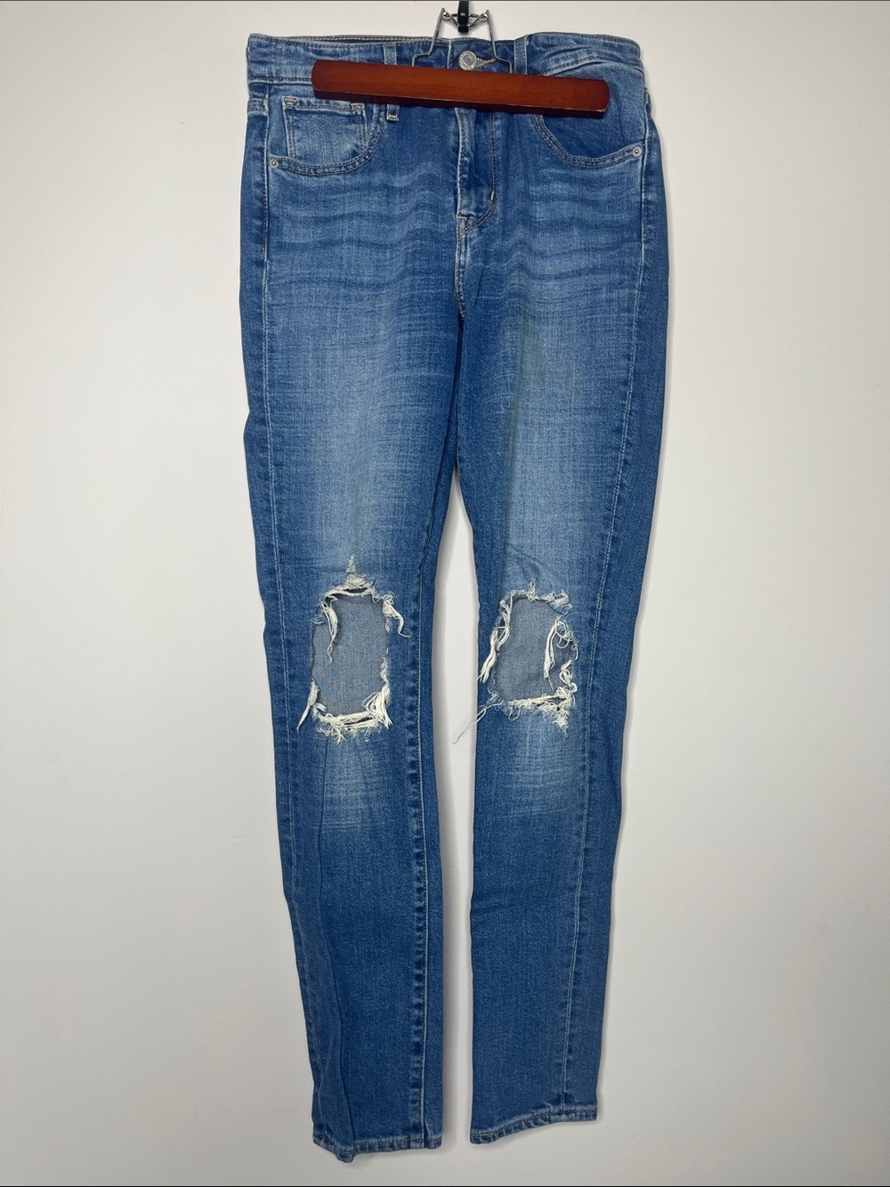 Levi's 721 Highrise Skinny Jeans